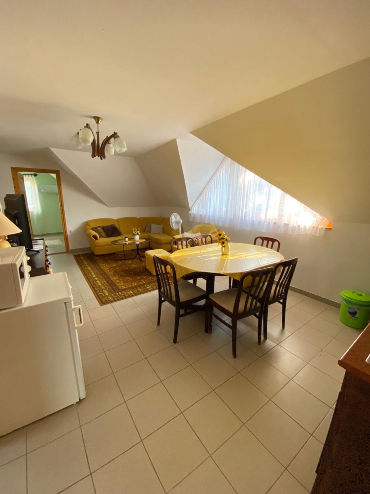 Varga Apartman Balatonberény Extérieur photo